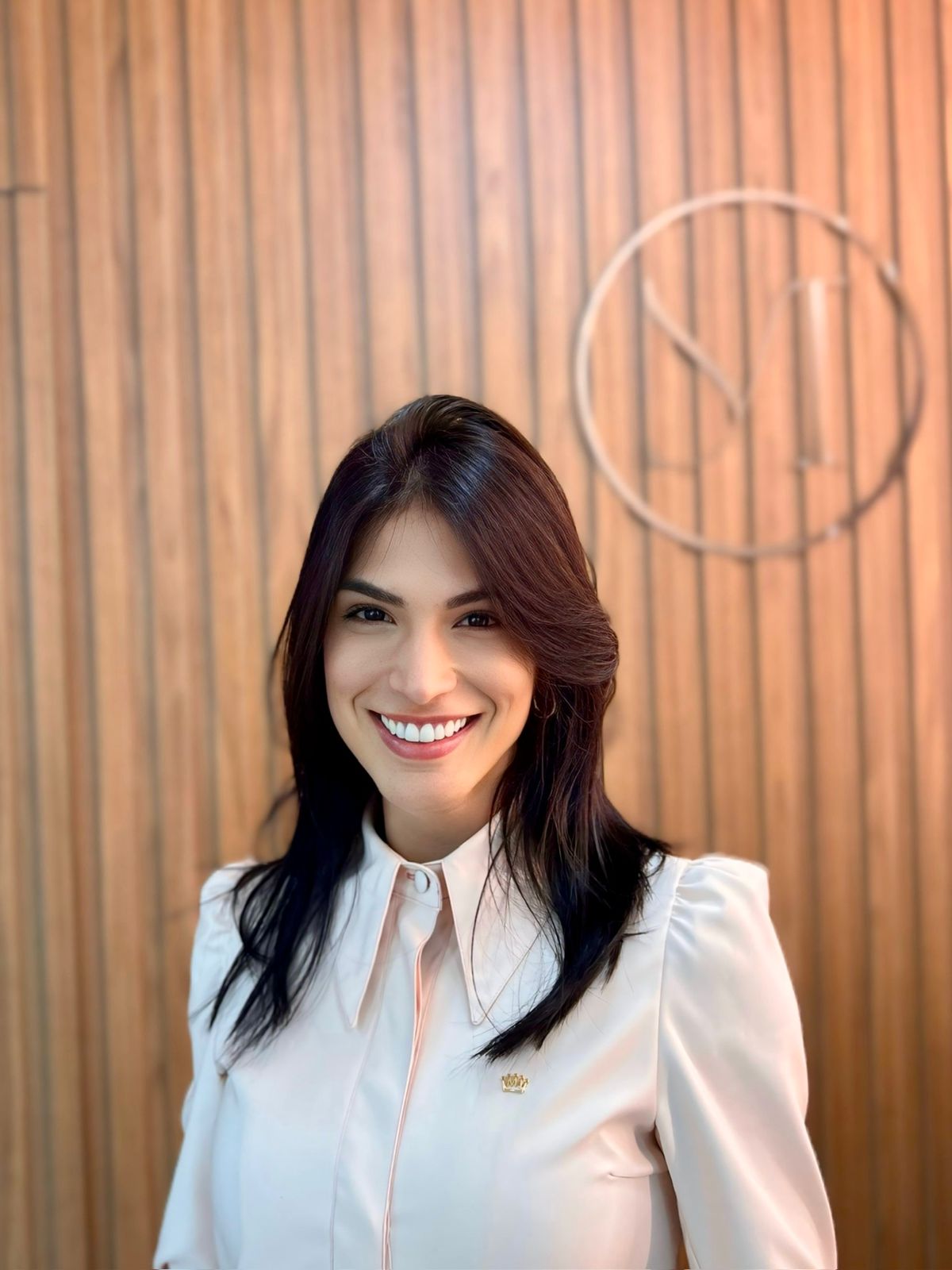 Dra. Márcia Mendonça - Odontologia Estética